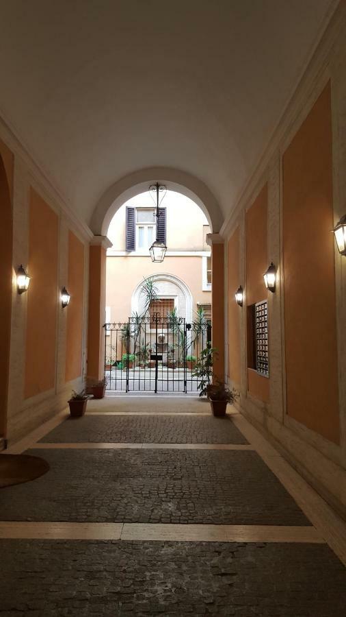 Amoroma Al Pantheon Kültér fotó